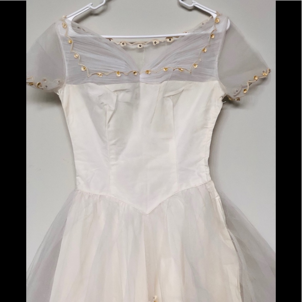 1930s Off-White/Ivory Tea Length Wedding Dress